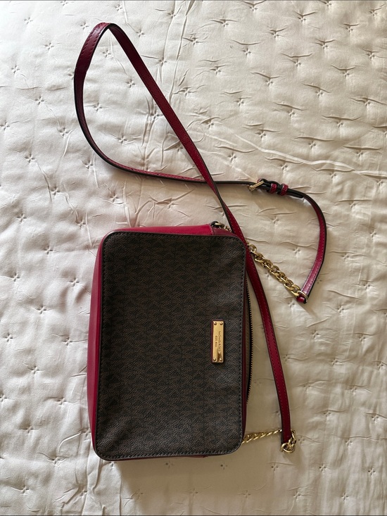 Michael Kors Handbags - Michael Kors Brown and Red Trim Crossbody Bag